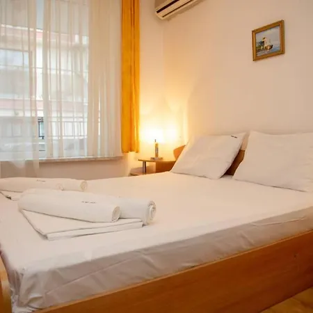 Апартаменты Convenient 1-bedroom Flat Next To Harmanite Созополь